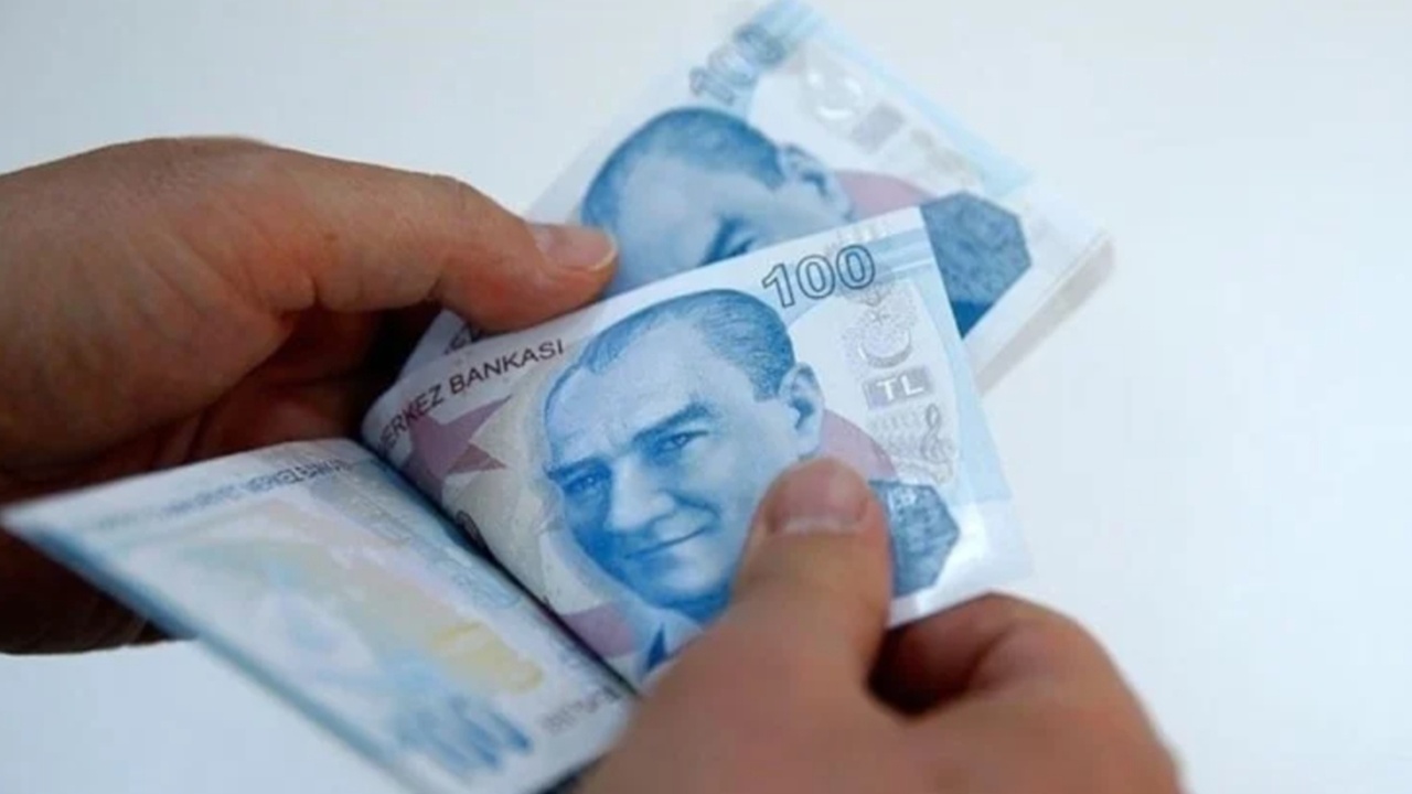 Dul ve Yetimlere Bayram Müjdesi: Ek İkramiye Verilecek