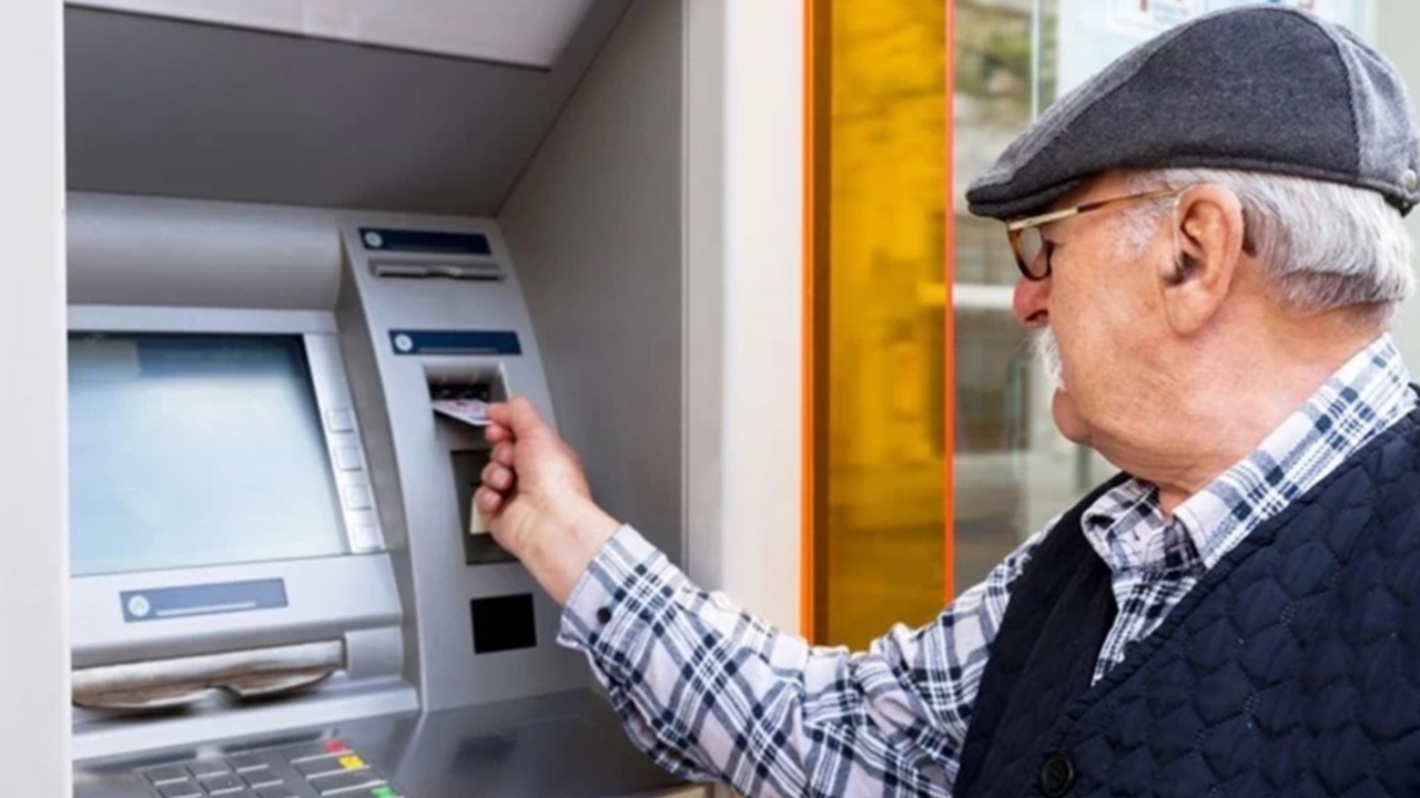 Emekli ve Memura Temmuz Müjdesi: Zam Oranı Şimdiden Rekor Kırdı