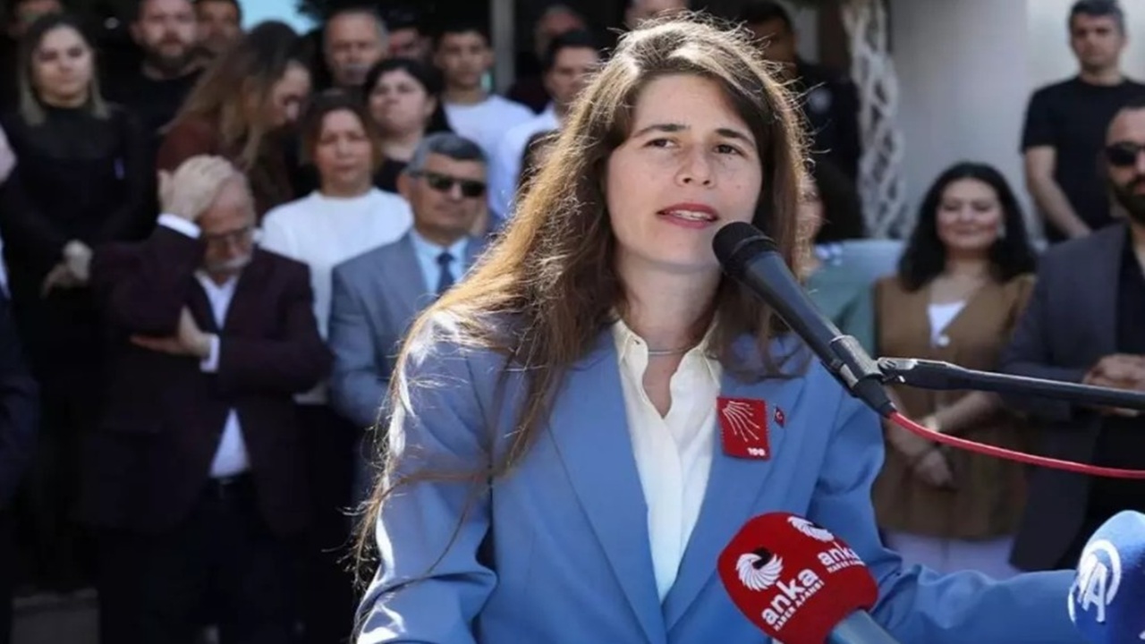 Lal Denizli: “Temiz Olan Leke Tutmaz”