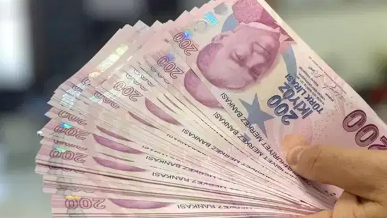 Parasını Vadeliye Yatıracaklar Dikkat! İşte 500 Bin TL İçin Banka Banka Güncel Getiri Tablosu